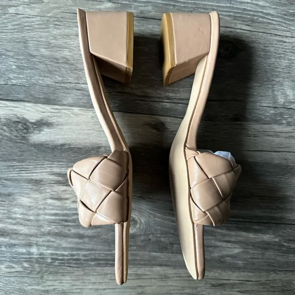 Tan weave slide kitten heel - Picture 4 of 4